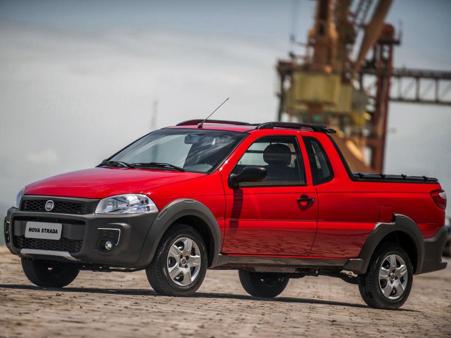  Fiat Strada Working CE 2013 года  (фото 1 из 9)